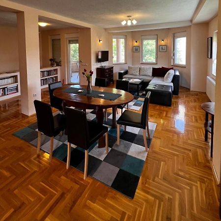 Charming Cozy Apartment غيفيغليا المظهر الخارجي الصورة