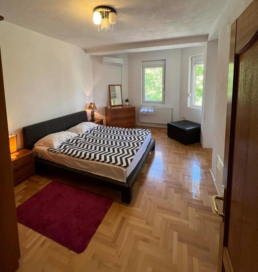Charming Cozy Apartment غيفيغليا المظهر الخارجي الصورة